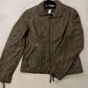 NEW w tags Sebby collection faux leather jacket. Size:M color Taupe